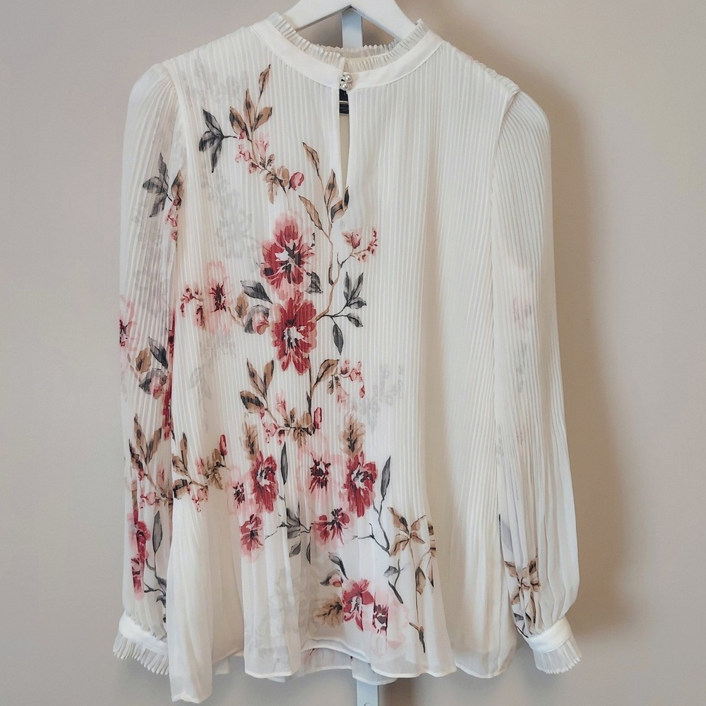 WHBM Floral Pleated Blouse 6 Romantic Feminine Chiffon Coquette Shabby Chic